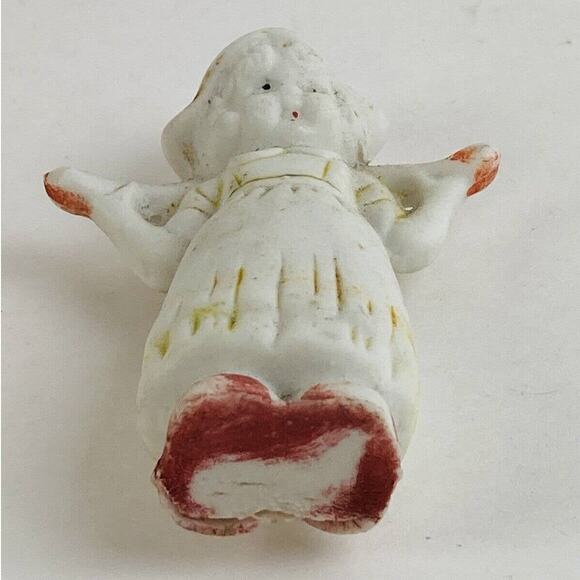 Japan Non Glazed Porcelain Figure Dutch Girl White - Picture 7 of 9